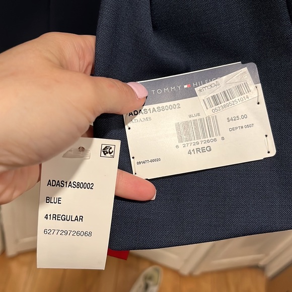 TH suit jacket - Picture 4 of 5